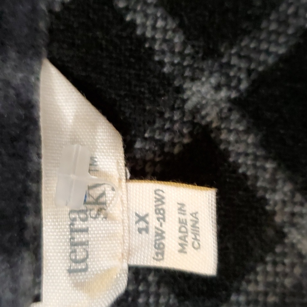 Terra & Sky Woman's Plus Plaid Belted Shacket 1x 16w-18w - Picture 3 of 4